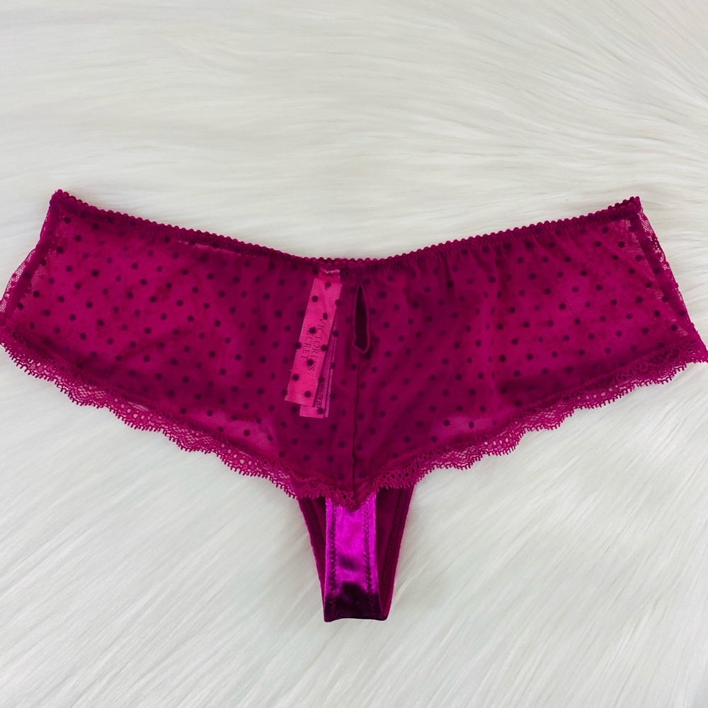 32D/S Victoria’s Secret Lined Demi Bra & Thong Set - Picture 11 of 13